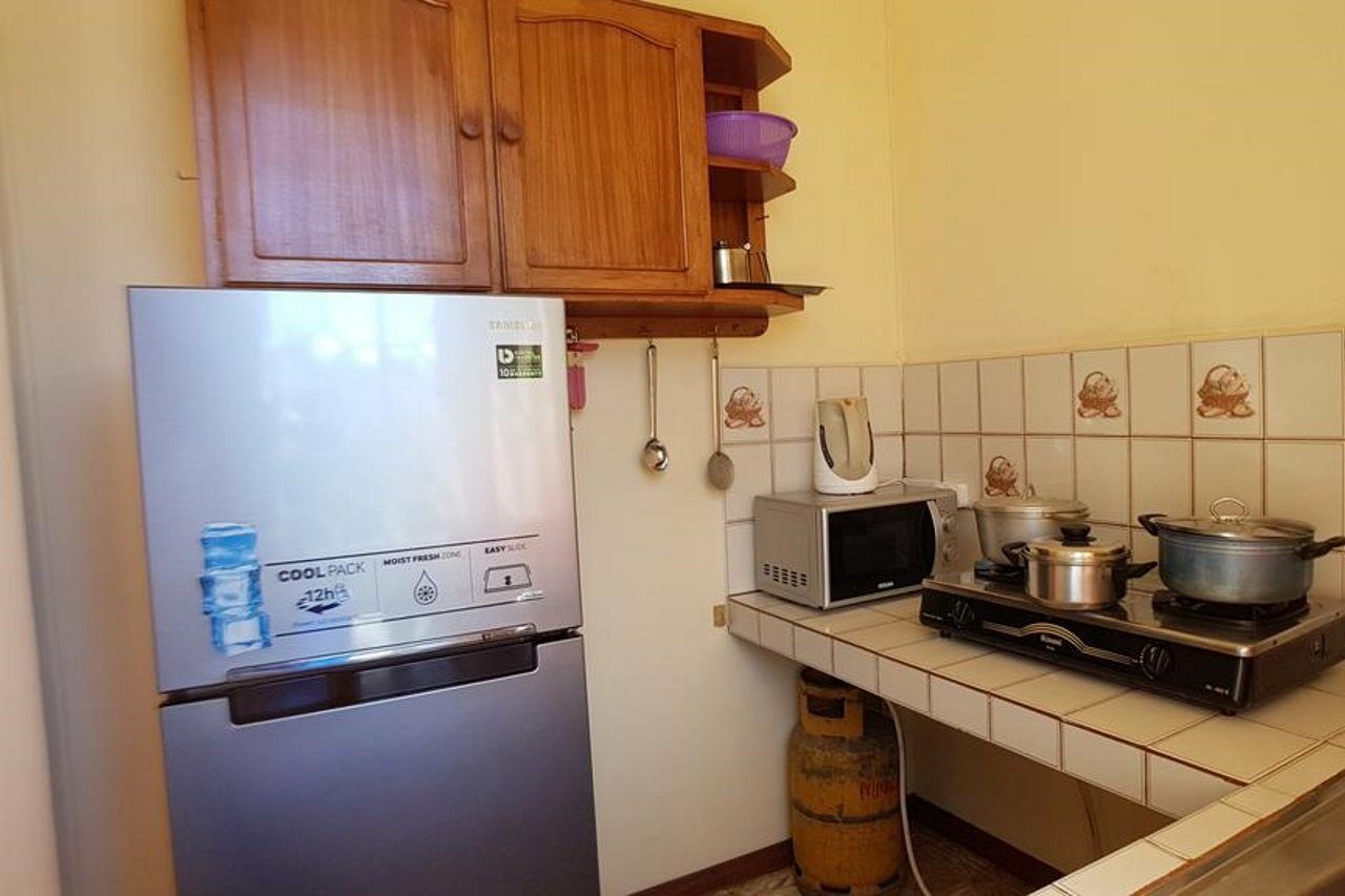 Allamanda Apartments - 100M Bain Boeuf Beach Екстер'єр фото