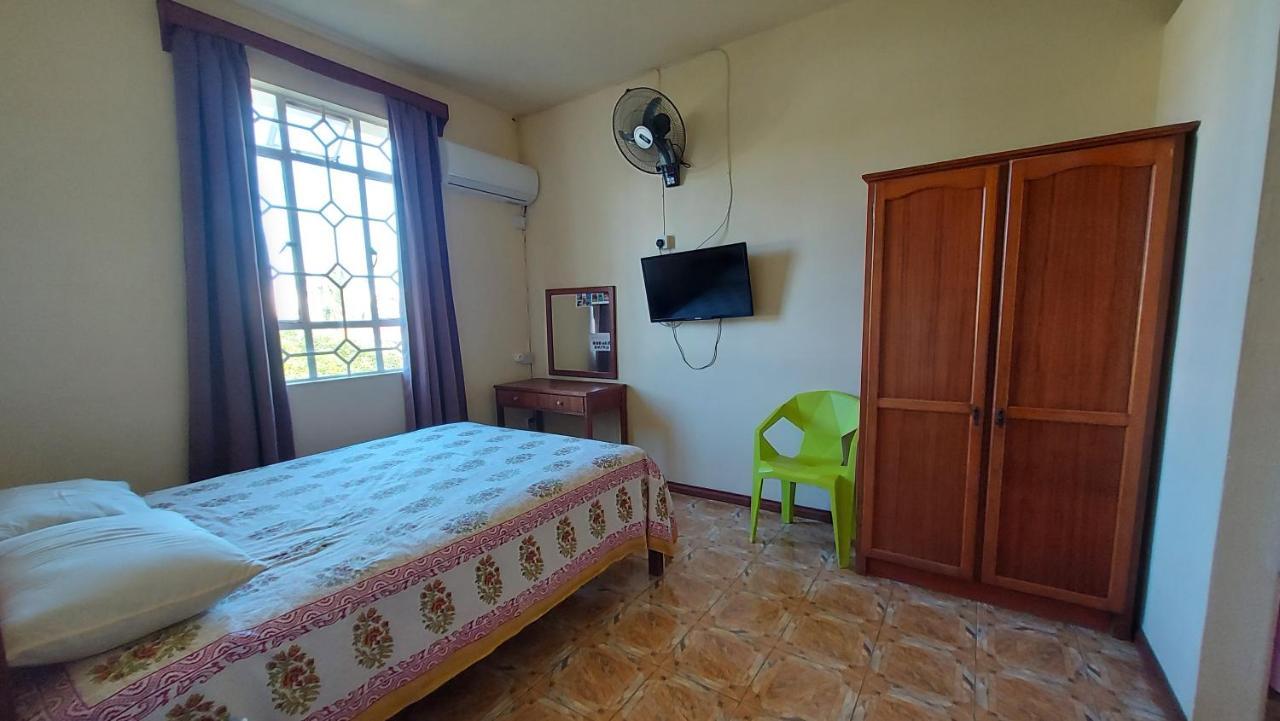Allamanda Apartments - 100M Bain Boeuf Beach Екстер'єр фото
